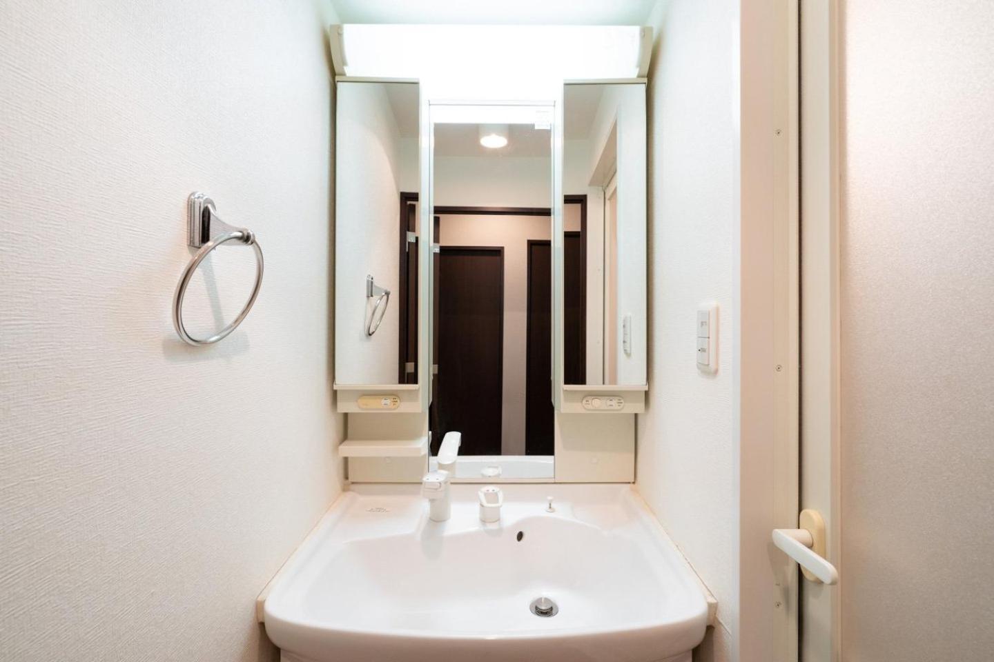 Axia Apartment Osaka Exterior photo
